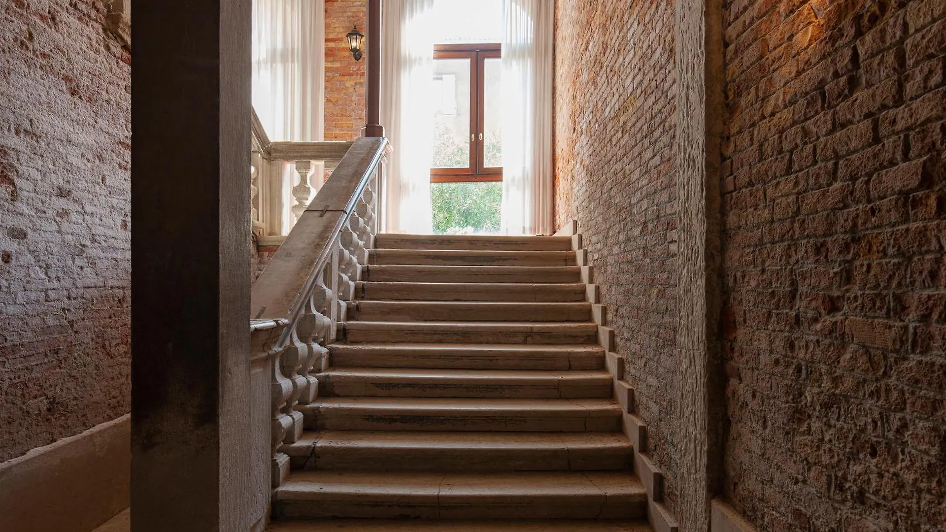 Luxury Apartment Pesaro Papafava Venice
