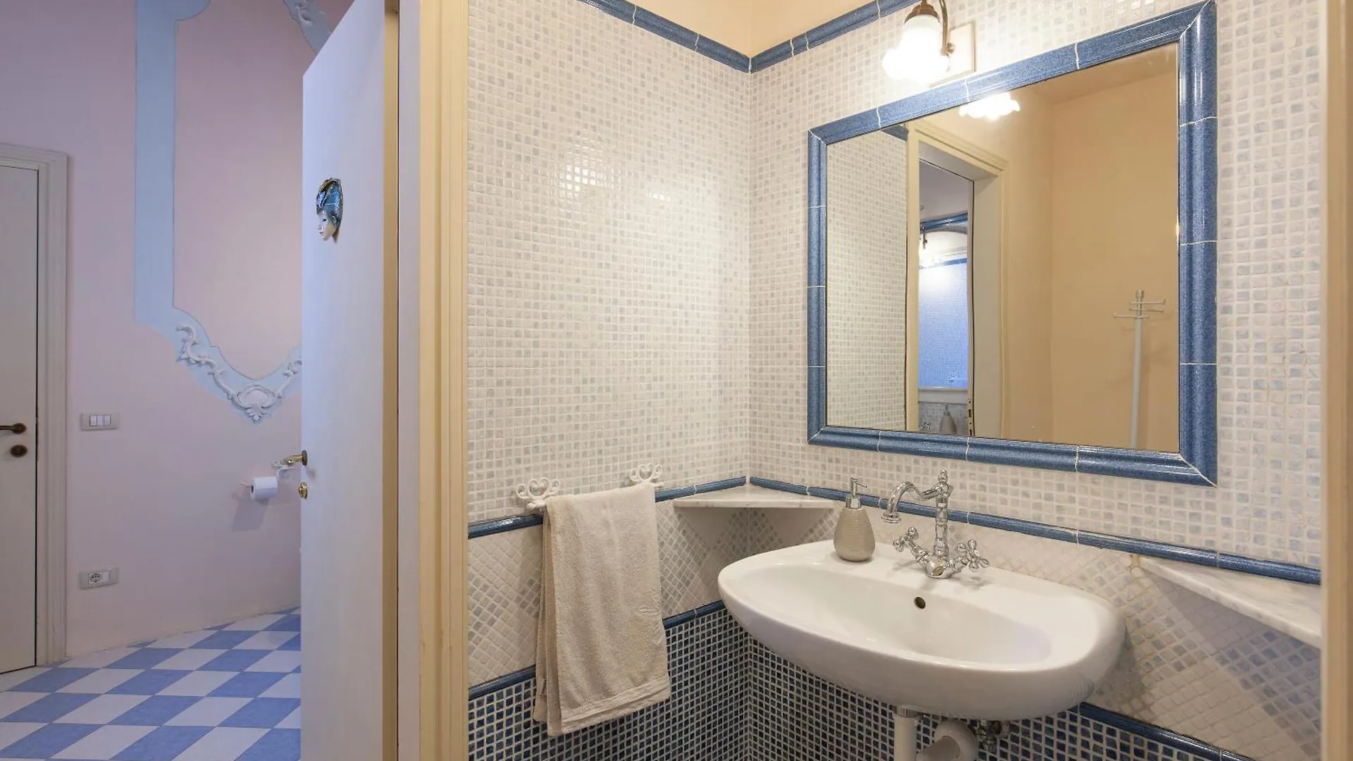 Luxury Apartment Pesaro Papafava Venice