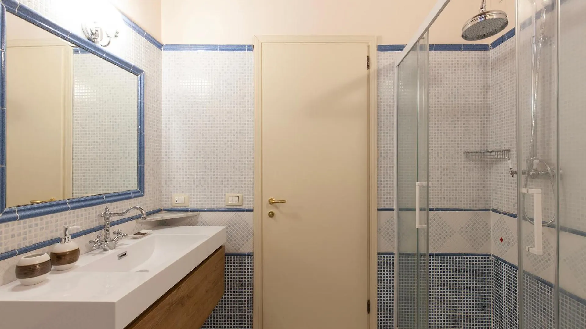 Luxury Apartment Pesaro Papafava Venice Italy