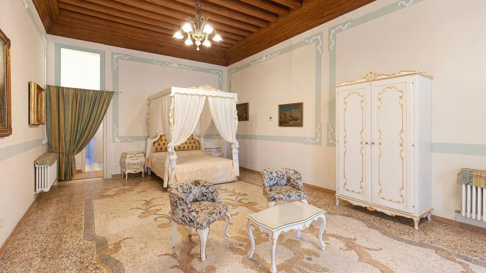 Luxury Apartment Pesaro Papafava Venice